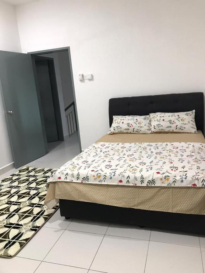 Baituljannah Homestay Бату Пахат Екстериор снимка