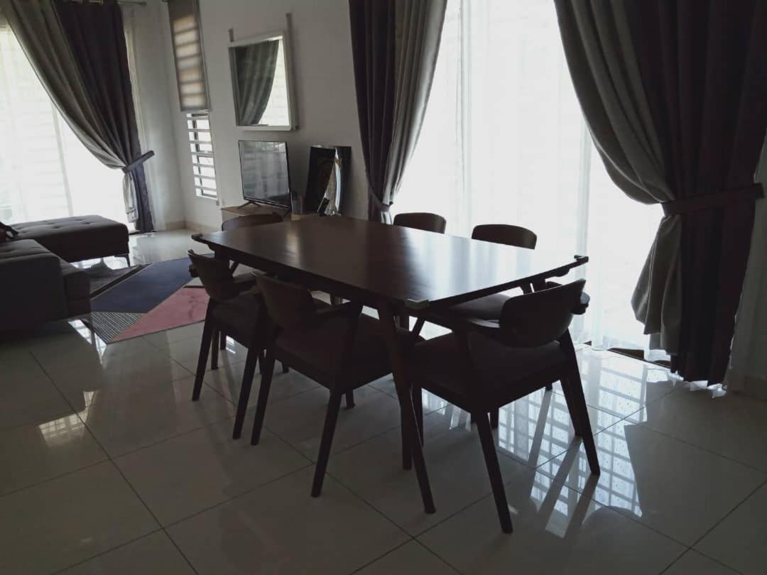 Baituljannah Homestay Бату Пахат Екстериор снимка